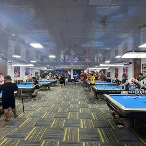 siêu phẩm hiếm có tại ngụy như kon tum. vị trí đông dân cư sinh viên phù hợp kinh doanh game, bi-a