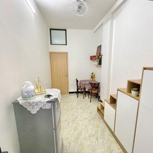 130 mậu lương gác xép full nội thất, giá chỉ 3tr6, ngay gần sân bóng mậu lương, ô tô đỗ cửa