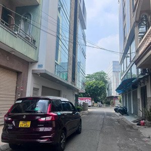 nhà 8x20m ( 1 trệt, 3 lầu ) 500m2 sàn . đường lũy bán bích , hẻm 1/ rộng 8m nhựa