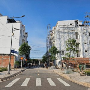 cần bán nền đất sổ sẵn tại dự án tiến lộc garden, giá từ 2 tỷ 490/nền, liên hệ 