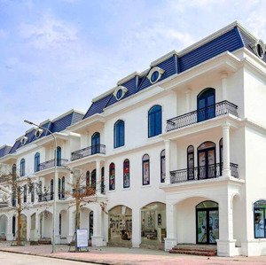 bán shophouse biển cửa lò,vừa ở và kinh doanh homestay