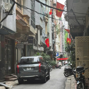 #hồ tùng mậu - lô góc - ô tô tránh - gần phố
dt 92m2 5t hơn 2.x tỷ xíu