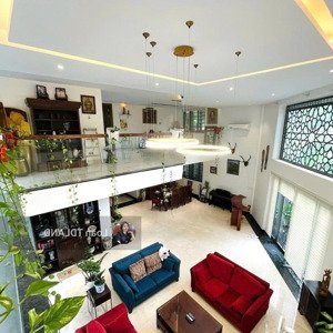 Cho Thuê Nhà Riêng Có Hồ Bơi Tại Thảo điền Dtsd Lớn Giá Rẻ