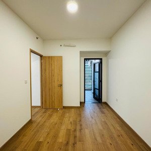 Cho Thuê 2pn 1wc 63m2 - Giá 8tr5/tháng. Free Pql 16 Tháng, Có Rèm Giàn Phơi - View Hồ Bơi