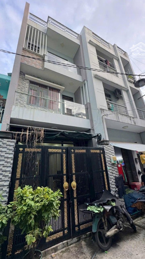 căn hộ dịch vụ 12p đang thuê khoán 33tr/tháng đường âu cơ giáp tân bình cần bán gấp