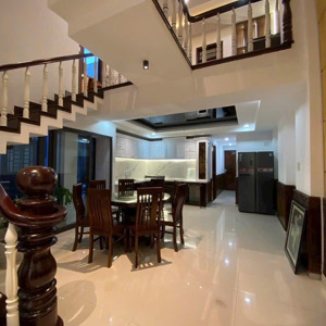 Bán Nhà 3 Tầng 3 Mê Full Nội Thất đường Cẩm Bắc 1 - Hoà Thọ đông - Cẩm Lệ