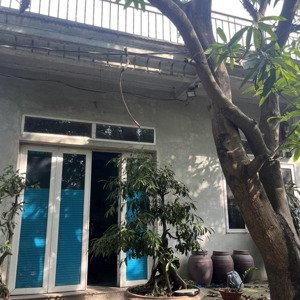 cho thuê xưởng 400m2. có nhà văn phòng có chỗ nghỉ cho công nhân. đc tại khu chế biến thượng cát