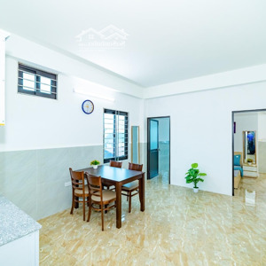 căn hộ 2 ngủ 1 khách , ban công thoáng - rộng 40m2 - gần vạn phúc , trục tố hữu - hà đông