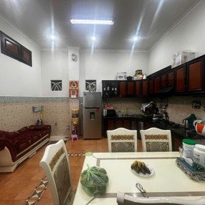 cho thuê biệt thự ở phan đăng lưu giao phan xích long, (7 x 18m) có 4pn, 4wc, 3 tầng