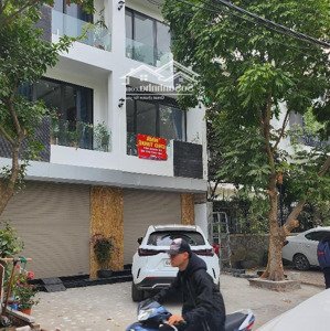 Cho Thuê Nhà 4,5 Tầng Mới Xây Thang Máy- Mặt Phố To - Vỉa Hè đỗ ô Tô