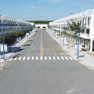 rẻ hơn 1 tỷ, bán nhà shr mặt tiền thăng long 2, dt 100m2, hỗ trợ ngân hàng 90%
