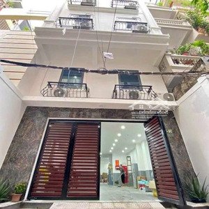 Cho Thuê Nhà Nguyên Căn Tại đội Cấn, 70m2 X 5t, Oto đỗ Cửa. Giá Cho Thuê 25 Triệu/tháng