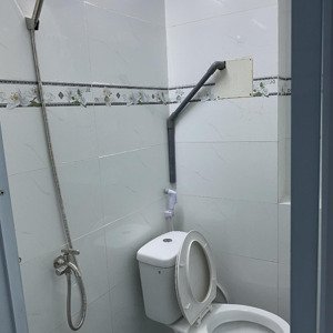 Cho Thuê Nhà Mới Xây Quận 6 (2.5x8), Diện Tích Thực Tế Trên 40m2, 2pn, 2wc