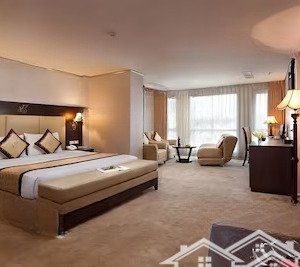 Mặt Bằng Hiếm Có Tại đình Thôn . Vị Trí đông Dân Cư Hàn . Phù Hợp Kinh Doanh Khách Sạn . Karaoke