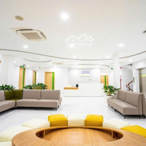 cho thuê mb 600m2/sàn, ngang 20mx35m đường võ văn tần, q3, giá: 350 tr/ tháng