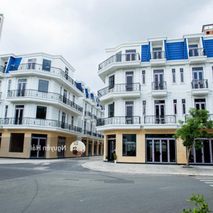 Cần Bán Nhà Phố Liền Kề Ruby Boutique Residence Quận Tân Phú Chỉ 11,4 Tỷ/căn