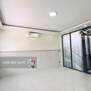 Văn Phòng 80m2 đã Chia Ra Làm 2 Phòng Có Thang Máy,máy Lạnh,hầm để Xe
