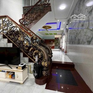 2 Mt Vip Khu Tthc Dĩ An, Dt 151m2 Giá 15 Tỷ