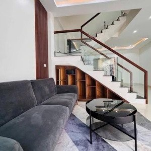 Chuyển Nhượng 2 Căn Nhà Cao Xanh 