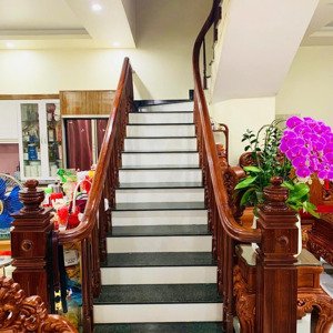 Bán Gấp Liền Kề Venice 96m Dự án Vinhomes Imperia Hải Phòng Full Nội Thất
