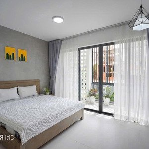 căn hộ full nội thất máy giặt riêng cửa sổ thoáng quận 1