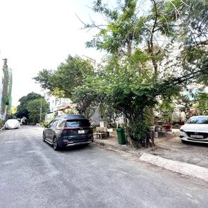 Biệt Thự Khu Quan Chức đường Lê Ngã-phú Trung,tân Phú-34 Tỉ