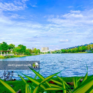 Chọn Biệt Thự Hồ 3.6ha Khu Lakeview City, Dt 8x22m Giá 39 Tỷ Hay Nhà Phố 5x19m The Global Giá 40 Tỷ