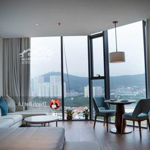 chính chủ cho thuê căn 1pn 48m2 lô góc tại chung cư a la carte mặt biển trung tâm bãi cháy, hạ long