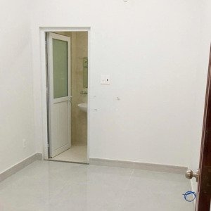 Cho Thuê Nhà Hẻm 3m (3 Gác) Nam Kỳ Khởi Nghĩa, P. V. T. Sáu, Q. 3 Giá 20 Tr/th