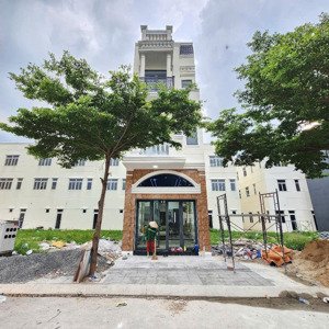 Bán Nhà Mới 1t2l 4x15m, đường N5 Kdc Icon Central P. Tân đông Hiệp, Full Nội Thất