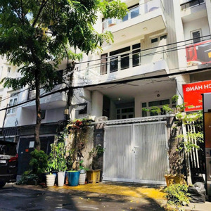 Quá Rẻ Cho Căn Nhà Phố Dt 6x20m, Giá 20.x Tỷ, Nhà 1 Hầm 1 Trệt 4 Lầu St Thang Máy Nhà đẹp, Lh