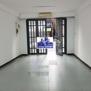cho thuê nhà mặt tiền phú giáo, p. 12, q. 5 giá 18tr