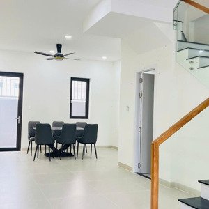 Cho Thuê Căn 3 Phòng Ngủ đầy đủ Nội Thất Sun Casa Central Vào ở Ngay