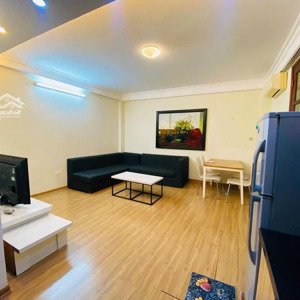 ccmn nguyễn chí thanh 75m², 2pn, full nội thất, có thang máy giá 10tr/tháng