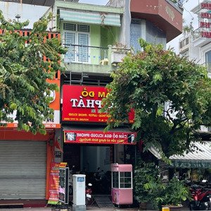 Nhà Mặt Tiền Quận 11 - đường Minh Phụng - Cầu Vượt Cây Gõ, đường 3/2 - 50m2 - Nhà 3 Tấm đúc - 11 Ty