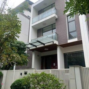 Cho Thuê Nhà đỗ Quang- Trung Hòa- Cầu Giấy, Dt 95m² X 4 Tầng, Nhà Mới, ô Tô đỗ Cửa, Vỉa Hè. 32tr/th