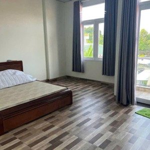 Cho Thuê Nhà Nguyên Căn Full Nội Thất Khu Chợ Chiều - Vĩnh Ngọc