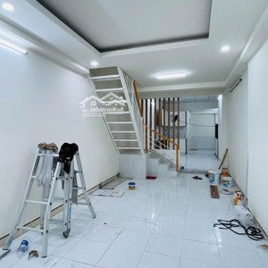 Hiếm Khó Tìm - Nhà Bán Ngay Chợ Nhỏ Hiệp Phú - Lê Văn Việt - Vừa ở Kd Hoặc Cho Thuê 8tr/tháng !