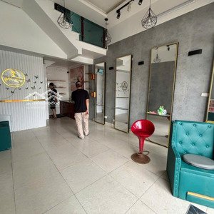 cần cho thuê mặt đường khu hồ sen