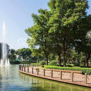 Duy Nhất 1 Căn 2pn View Hồ Bơi 96m2 Tầng đẹp, Ký Tt Cdt, Giãn 36 Tháng. Nhà Mới, Xem Thực Tế được