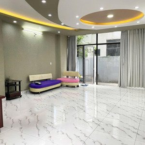 Cho Thuê Mặt Bằng Tầng Trệt Gần Mầm Non Sơn Ca Cát Lái Q2, Dt 80m2, 2 Cửa Vào, 1 Toilet, 1 Sân Sau