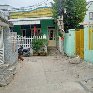 bán đất tặng nhà cấp 4 kiệt thông ngô quyền va trương định, dt 112,8m2, cách ngô quyền chỉ 100m