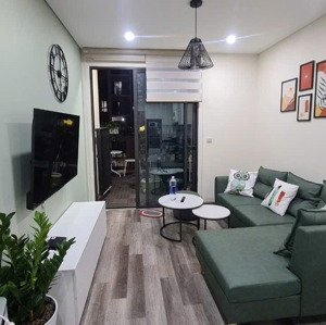 Cho Thuê Căn Hộ Hà đô Q10 - Căn 1pn + Căn đặt Biệt Ngay Tầng Tiện ích Hồ Bơi + Có Sân Vườn 10m2