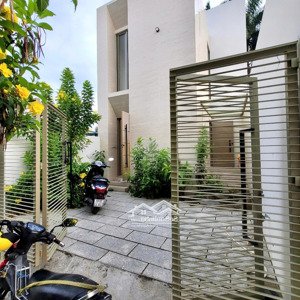 Cho Thuê Nhà Sân Vườn 2 Phòng Ngủ Full Nội Thất Khu Vĩnh Thạnh Giá 10 Triệu/th