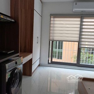 chính chủ phòng 50m, full đồ vào ở ngay số 46 ngõ 72/1 nguyễn trãi, nhân chính thang máy