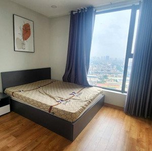 cần cho thuê nhanh căn hộ pháp vân , 2 ngủ 2wc full đồ nhà mới vừa nhận bàn giao giá 9tr/ tháng