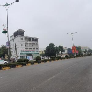 Bán đất TMDV mặt đường Nguyễn Tất Thành, Vĩnh yên. Lô góc 3 mặt tiền.