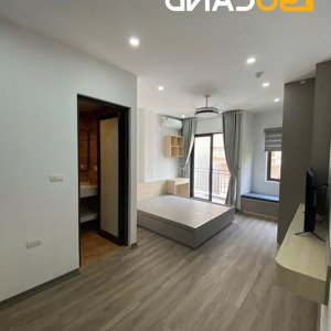 Phòng Cực đẹp Tại 402 Mỹ đình, Ban Công Siêu Thoáng Mát, 25m2