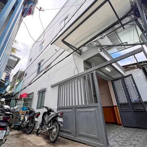 Nhà Trệt Lửng Lầu Hẻm 56 Hùng Vương - Gần Siêu Thị Vincom