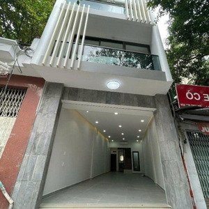 mặt tiền bến thành quận 1, siêu hiếm, nhà đẹp mới, hđt 62tr / tháng. chỉ 28,8 tỷ còn làm việc